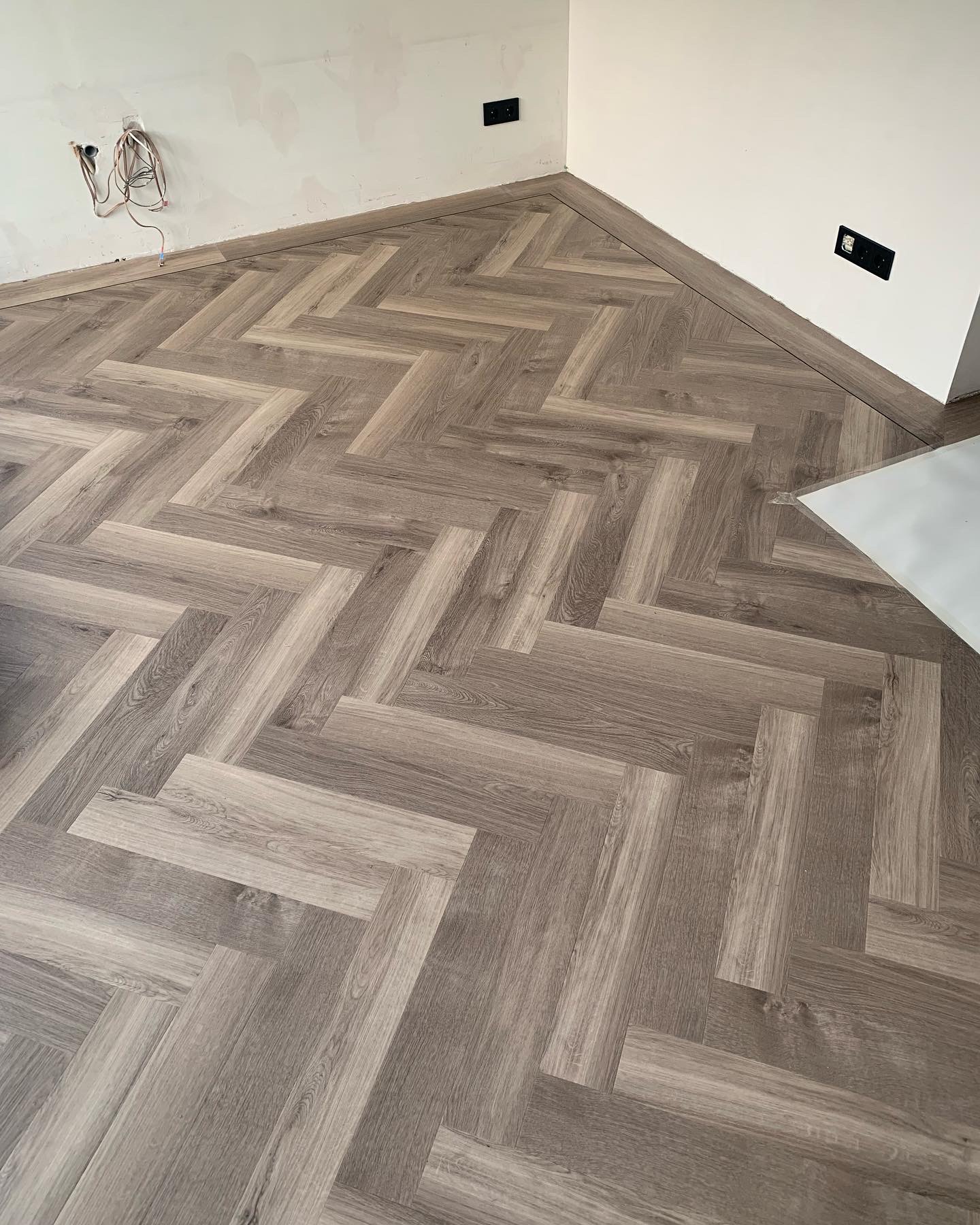 PVC vloer gelegd door Fronen Bouwbedrijf Noord-Holland