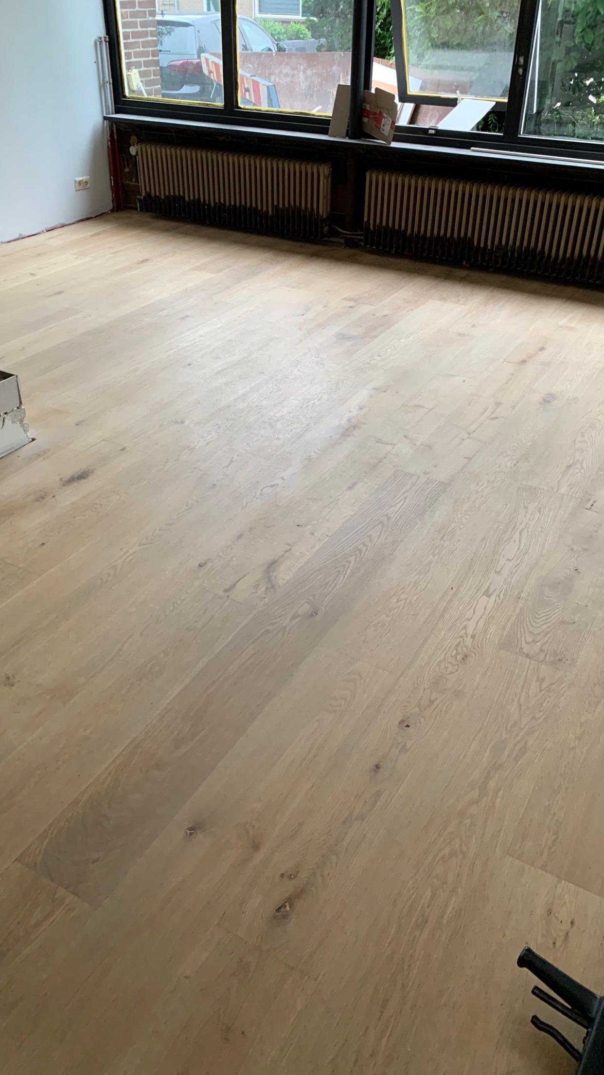 PVC vloer leggen Noord-Holland — vakkundige vloerafwerking door Fronen